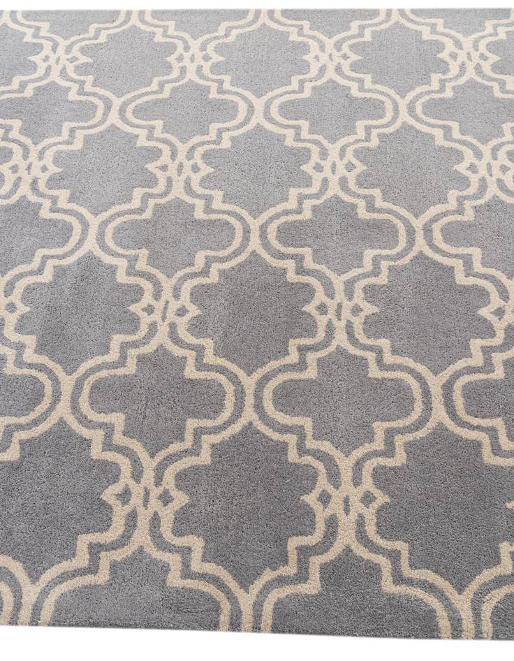 Detail image of 5' 1 x 8' Luna Rug