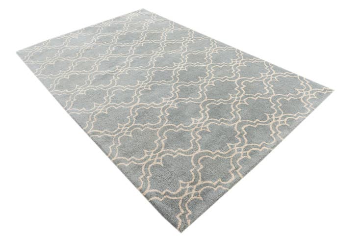 Detail image of 5' x 8' Luna Rug