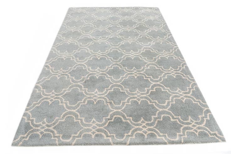 Detail image of 5' x 8' Luna Rug