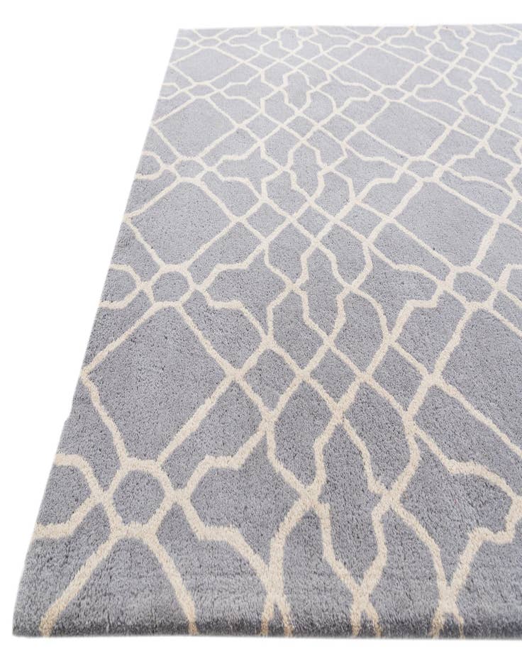 Detail image of 5' 1 x 8' Luna Rug