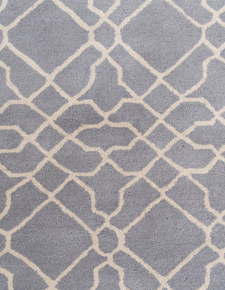 Detail image of 5' 1 x 8' Luna Rug