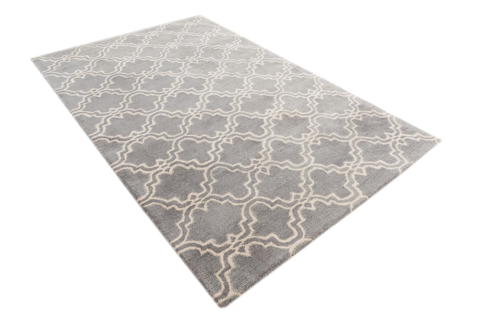 5' x 8' Luna Rug
