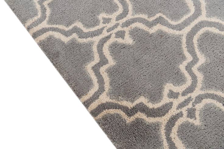 Detail image of 5' x 8' Luna Rug