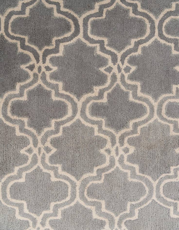 Detail image of 5' x 8' Luna Rug