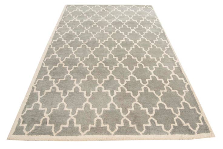 Detail image of 5' 1 x 8' Luna Rug