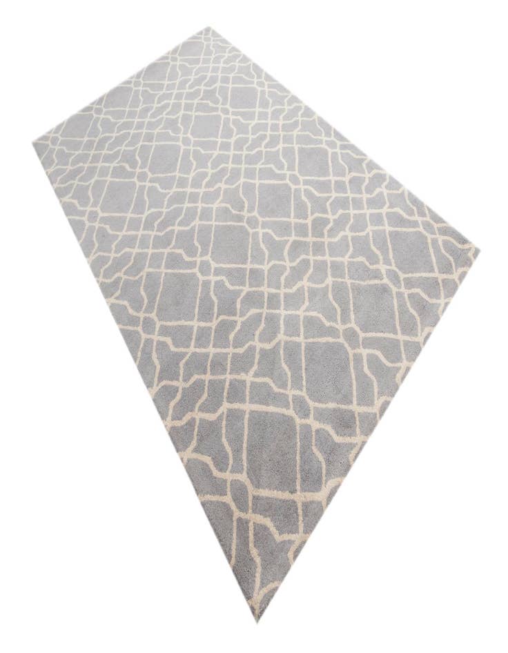 Detail image of 5' 1 x 8' Luna Rug