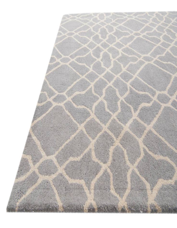 Detail image of 5' 1 x 8' Luna Rug