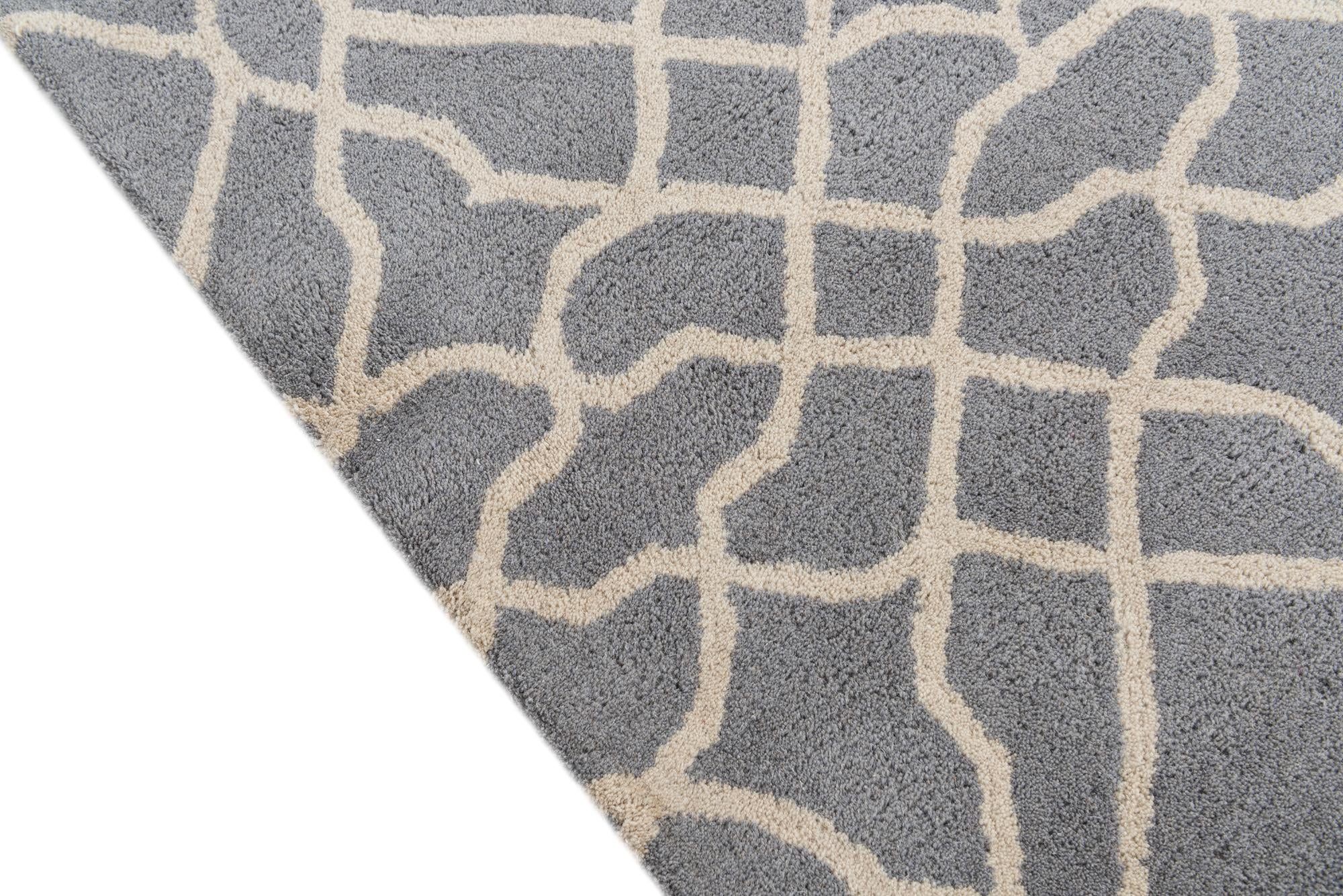 5' x 7' 10 Luna Rug