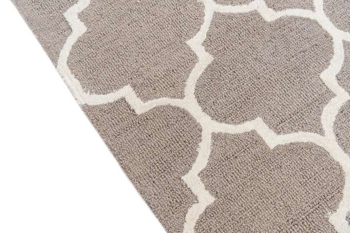 5' 2 x 8' Luna Rug