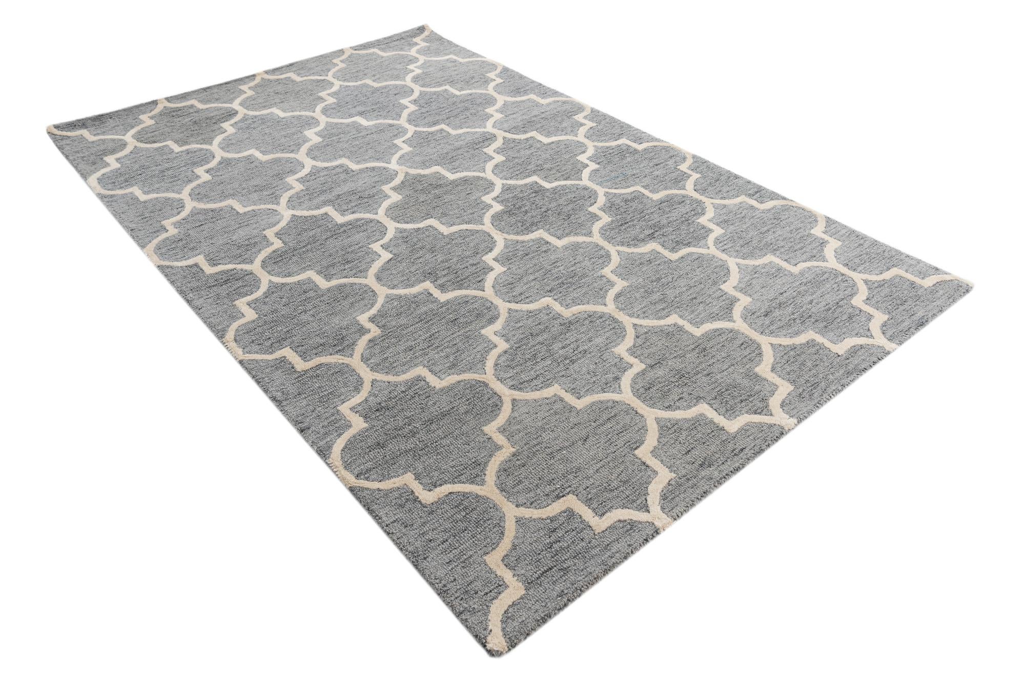 5' 1 x 8' Luna Rug