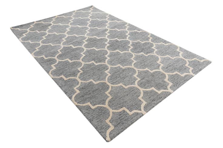 Detail image of 5' 1 x 8' Luna Rug