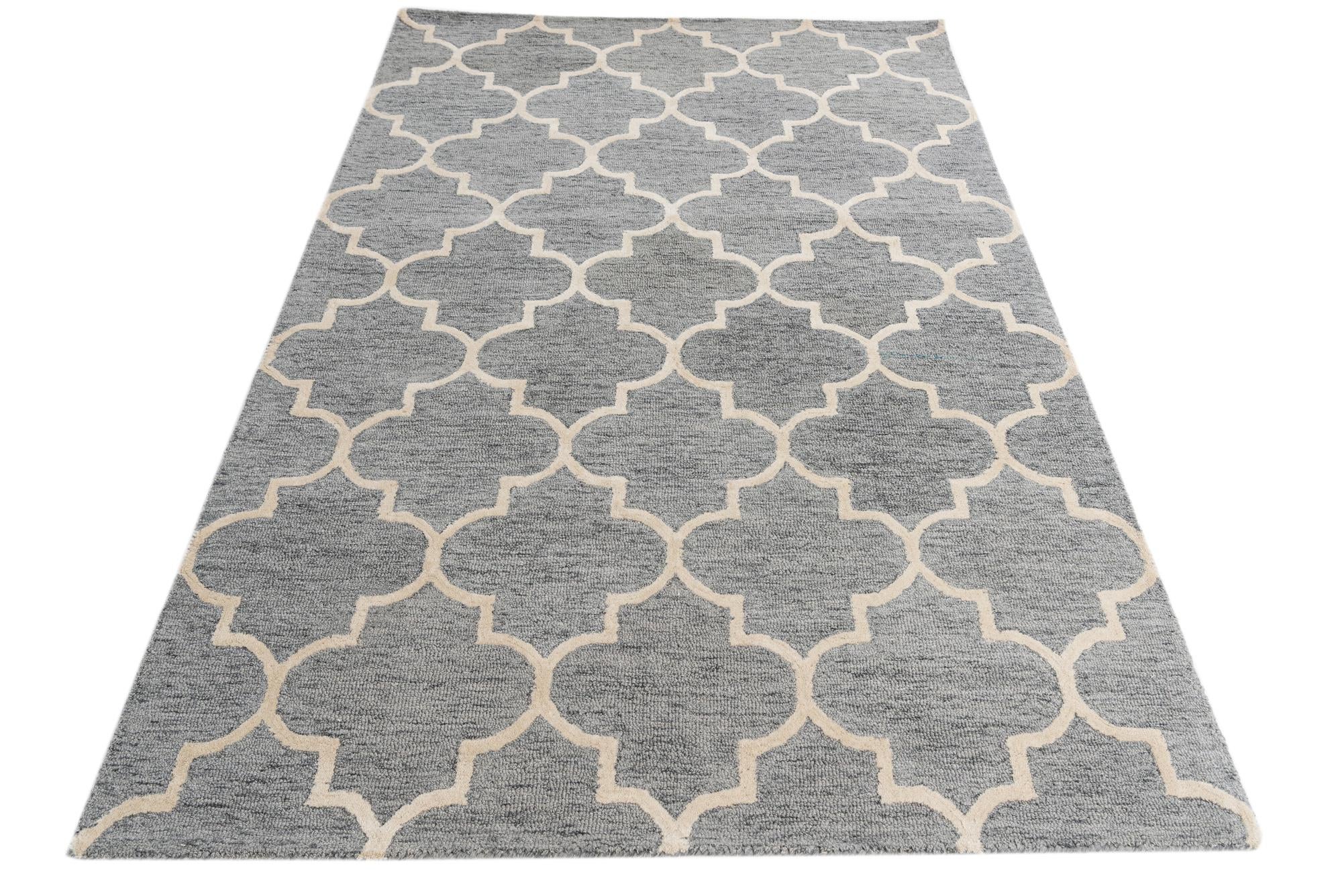 5' 1 x 8' Luna Rug