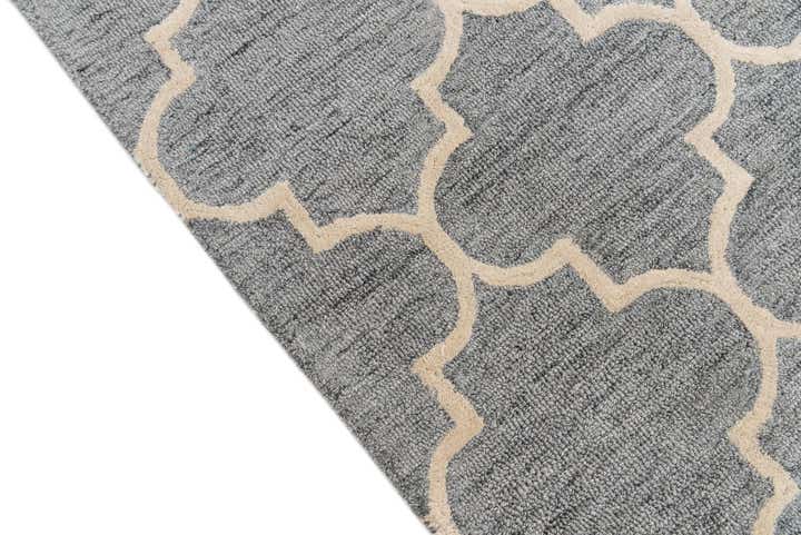 5' 1 x 8' Luna Rug