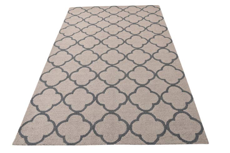 Detail image of 5' x 7' 11 Luna Rug