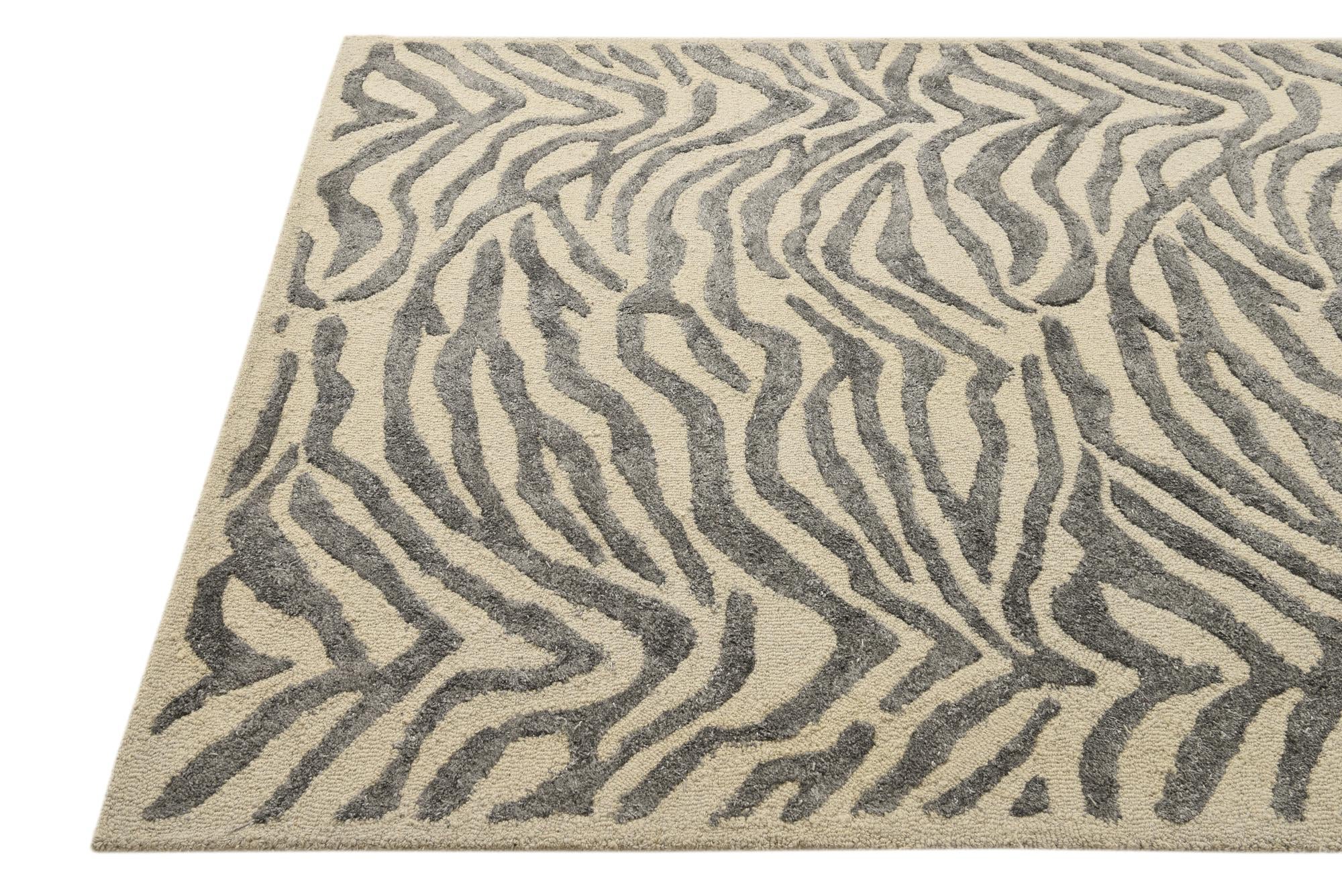 5' x 7' 11 Luna Rug