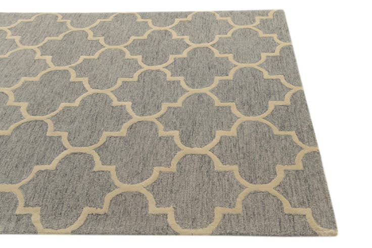 Detail image of 5' 1 x 8' 1 Luna Rug
