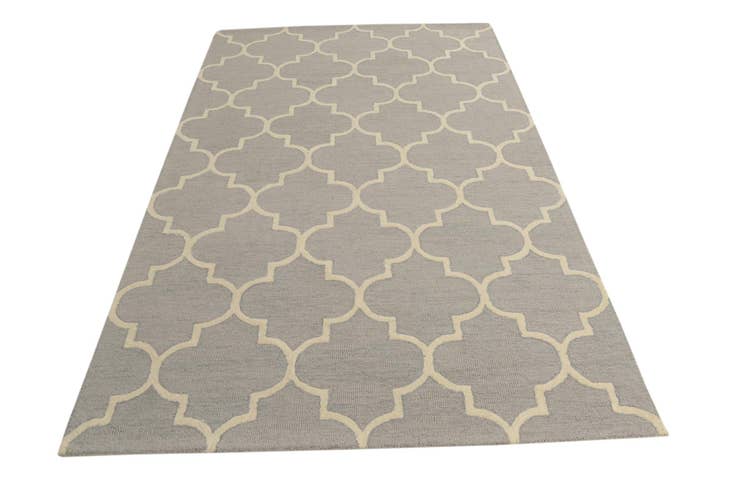 Detail image of 5' x 8' Luna Rug