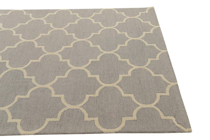Detail image of 5' x 8' Luna Rug