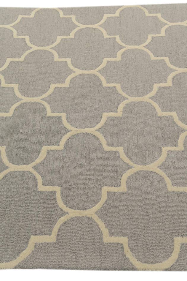 Detail image of 5' x 8' Luna Rug