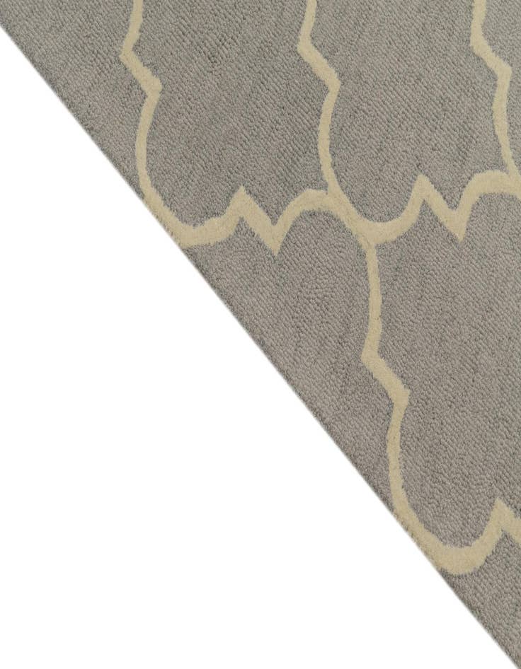 Detail image of 5' x 8' Luna Rug