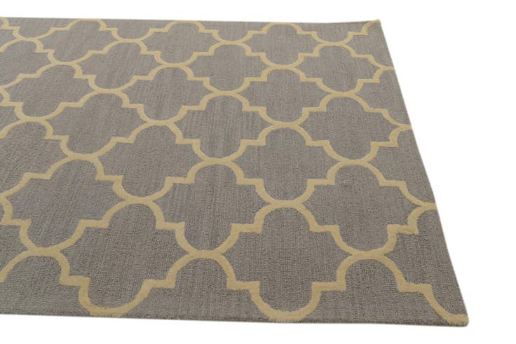 Detail image of 5' 1 x 8' Luna Rug