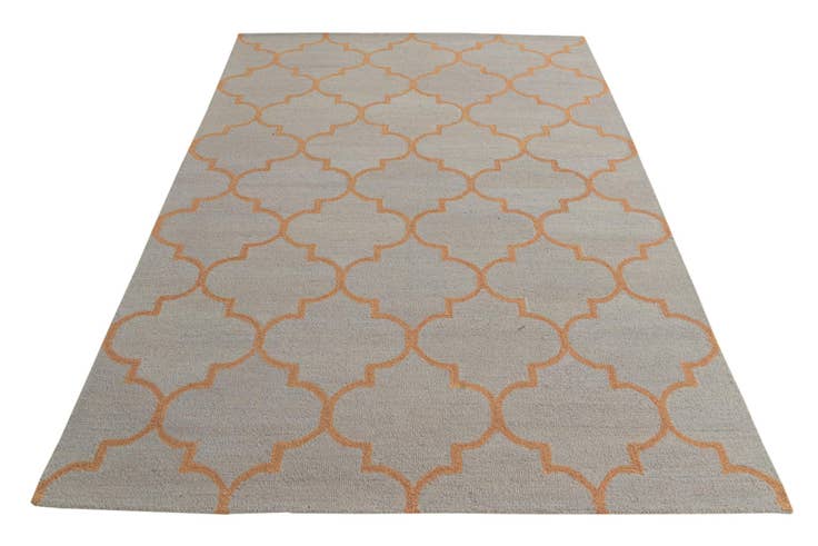Detail image of 5' 1 x 8' Luna Rug