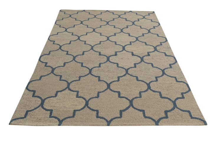 Detail image of 5' 2 x 8' 1 Luna Wool Rug