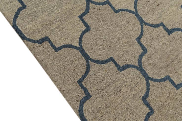Detail image of 5' 2 x 8' 1 Luna Wool Rug