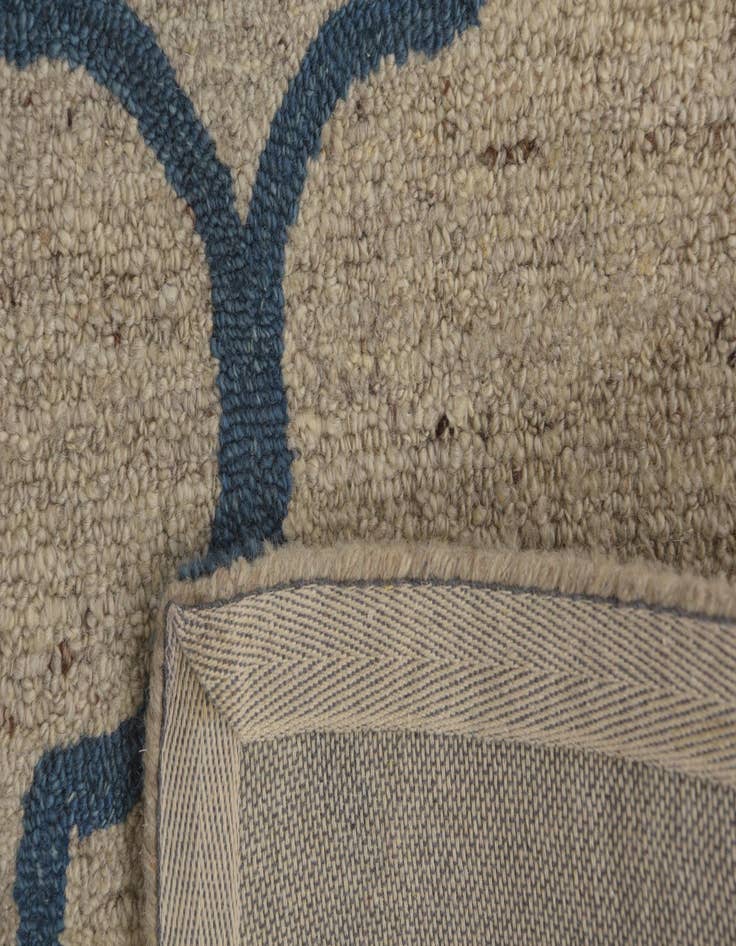 Detail image of 5' 2 x 8' 1 Luna Wool Rug