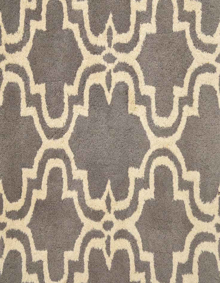 Detail image of 6' 1 x 9' Luna Wool Rug