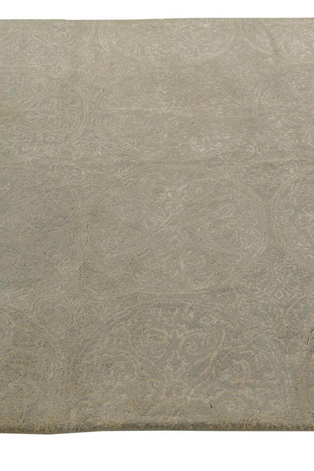 Detail image of 5' x 8' Luna Rug
