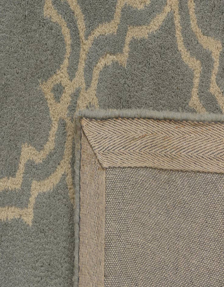 Detail image of 5' x 8' Luna Wool Rug