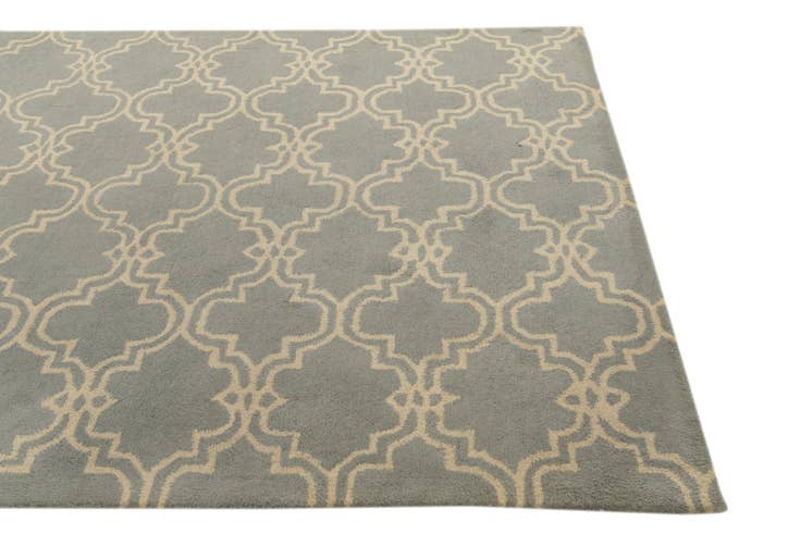 Detail image of 5' x 8' Luna Wool Rug