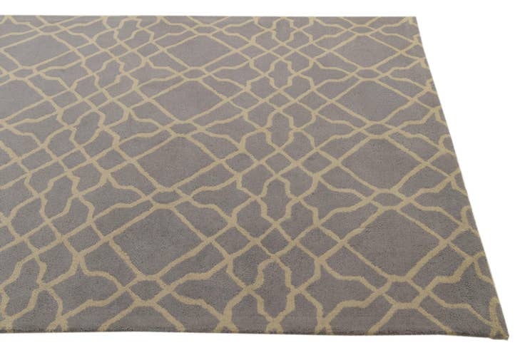 Detail image of 5' x 8' Luna Wool Rug