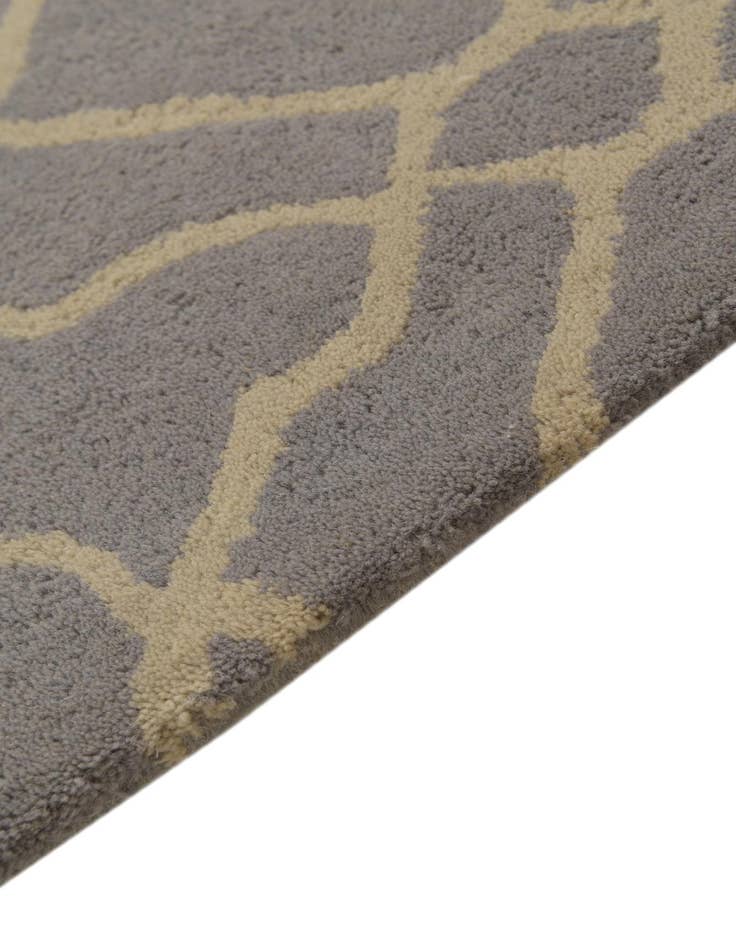 Detail image of 5' x 8' Luna Wool Rug