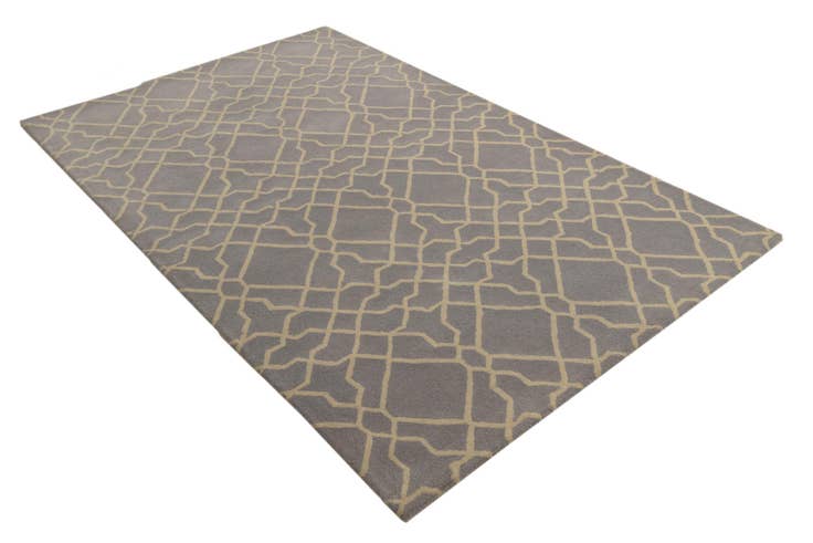 Detail image of 5' x 8' Luna Wool Rug