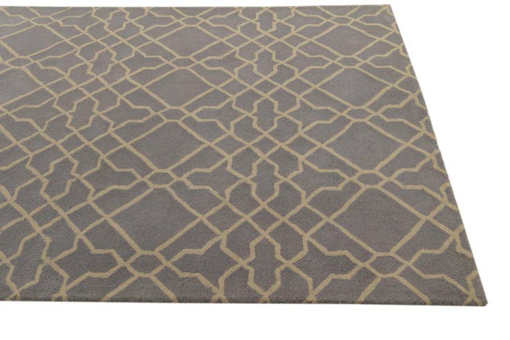 Detail image of 5' x 8' Luna Wool Rug