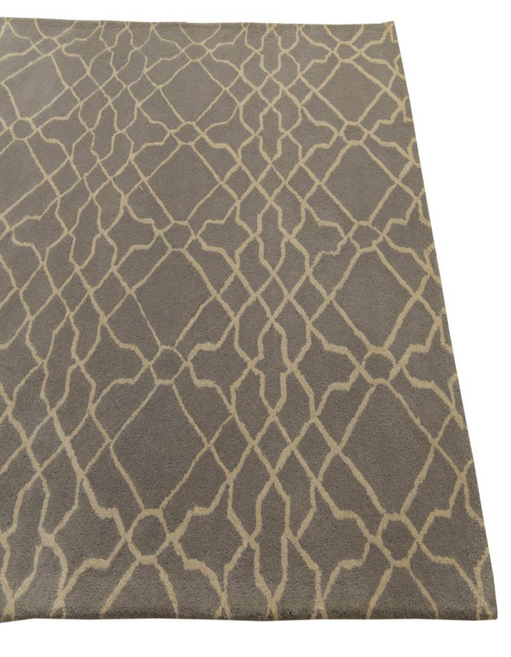 Detail image of 5' 1 x 8' Luna Wool Rug