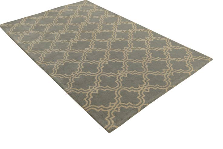 Detail image of 5' x 8' Luna Wool Rug
