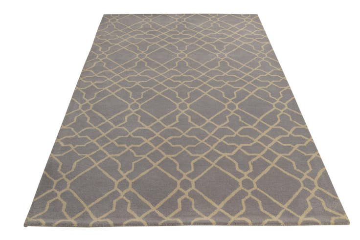 Detail image of 5' 1 x 8' Luna Wool Rug
