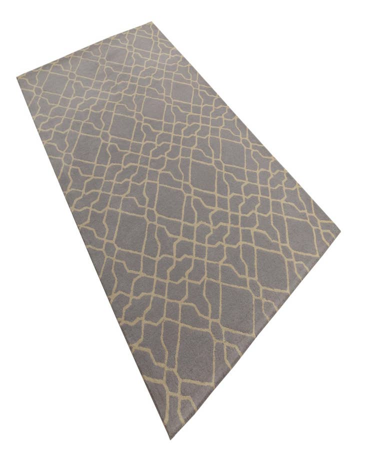 Detail image of 5' x 8' Luna Wool Rug