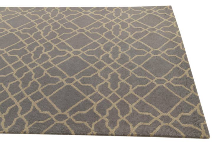 Detail image of 5' x 8' Luna Wool Rug