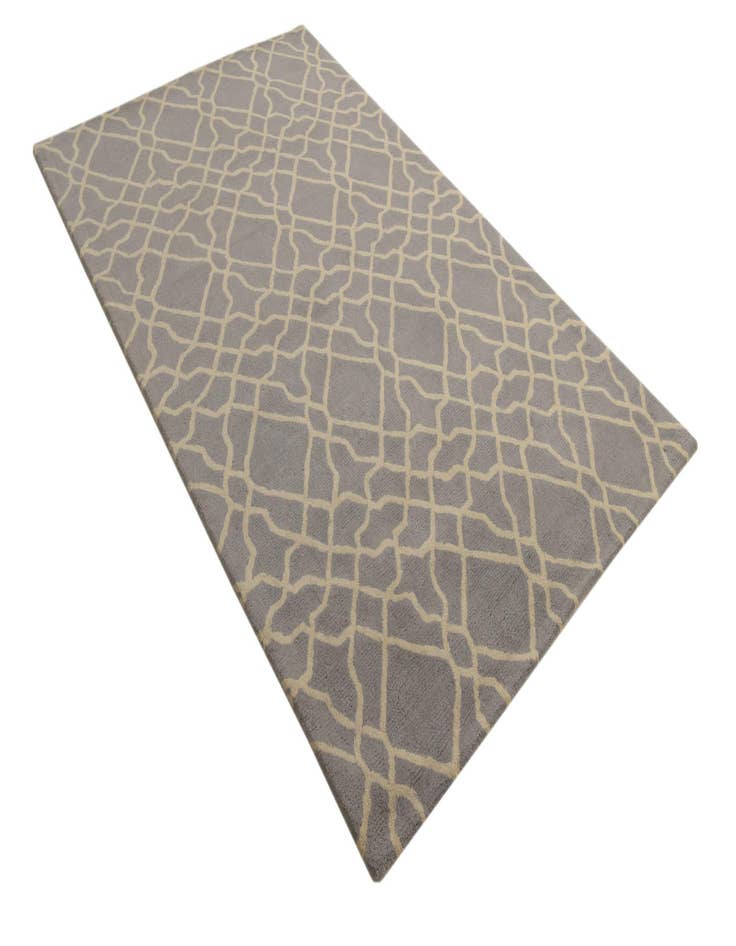 Detail image of 5' x 8' Luna Wool Rug