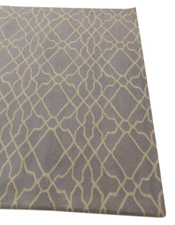 Detail image of 5' 1 x 8' Luna Wool Rug