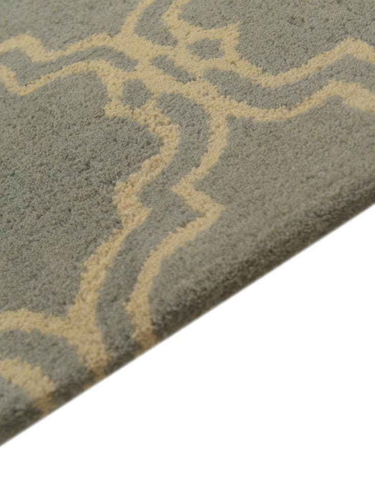 Detail image of 5' x 8' Luna Wool Rug