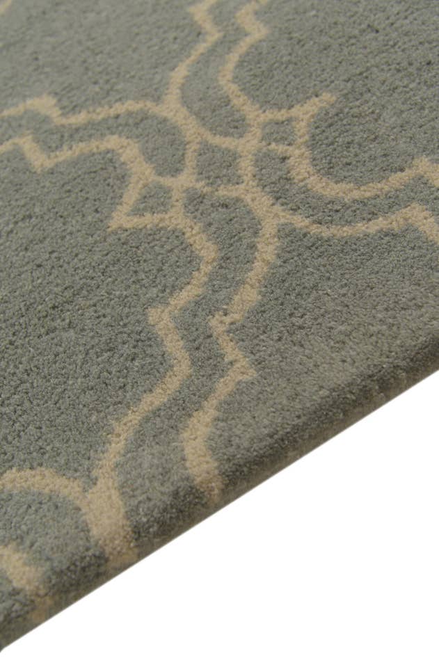 Detail image of 5' 1 x 8' Luna Wool Rug