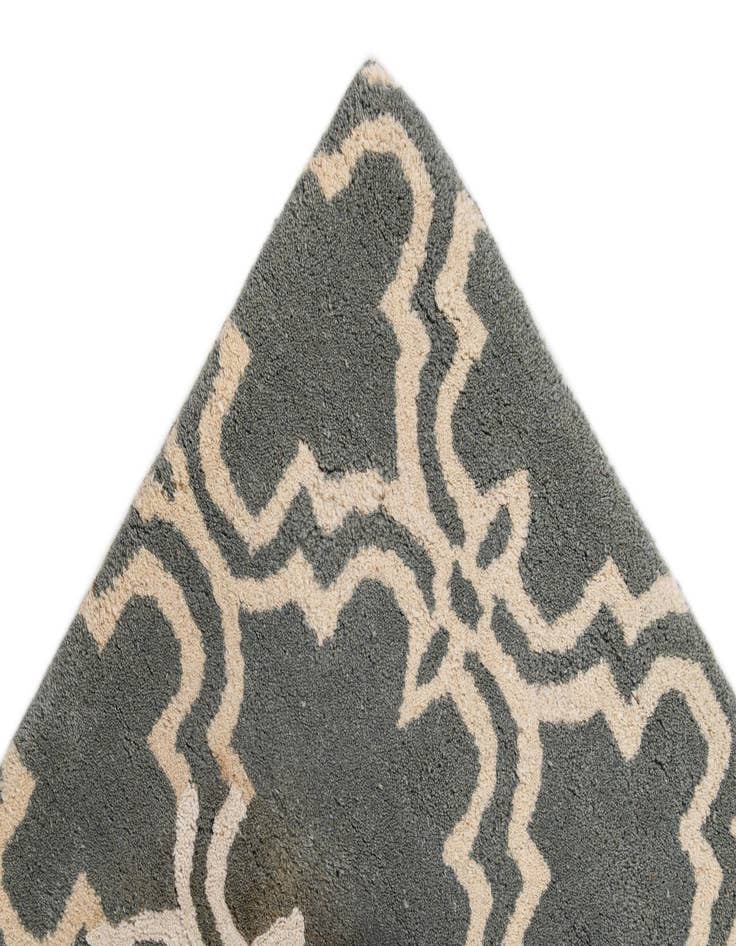 Detail image of 8' x 10' Luna Wool Rug