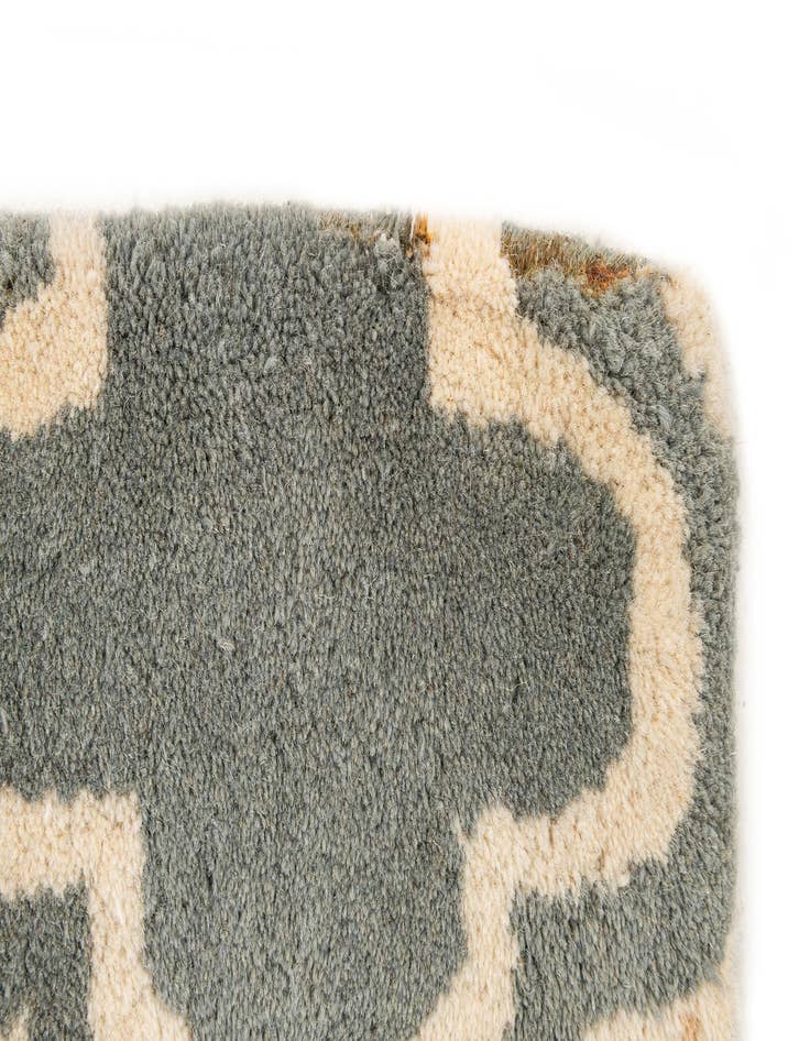 Detail image of 8' x 10' Luna Wool Rug