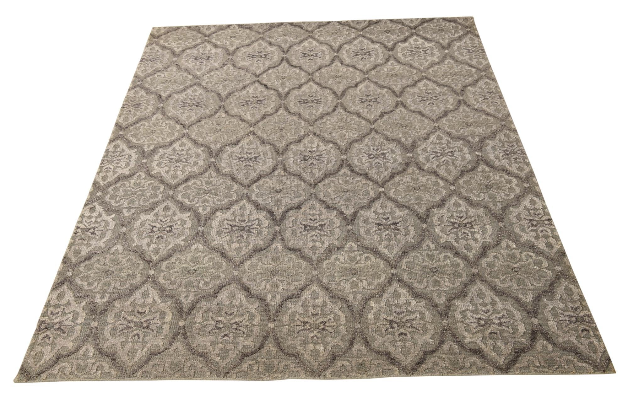 7' 10 x 9' 9 Hand Knotted Luna Rug