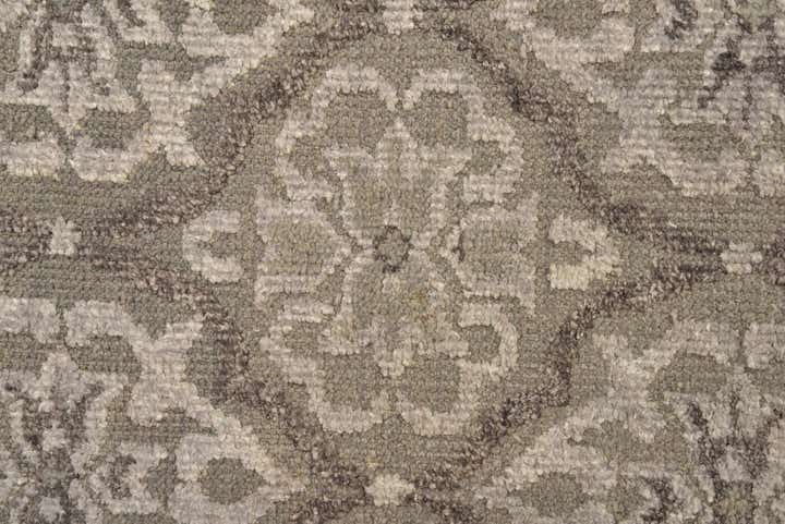 7' 10 x 9' 9 Hand Knotted Luna Rug
